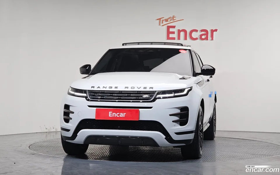 Land Rover Range Rover Evoque P250 SE 2024 — миниатюра 3