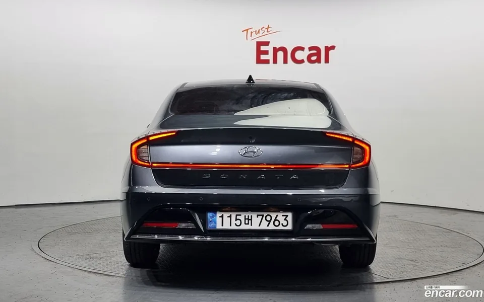 Hyundai Sonata 2.0 2022 — thumbnail 4