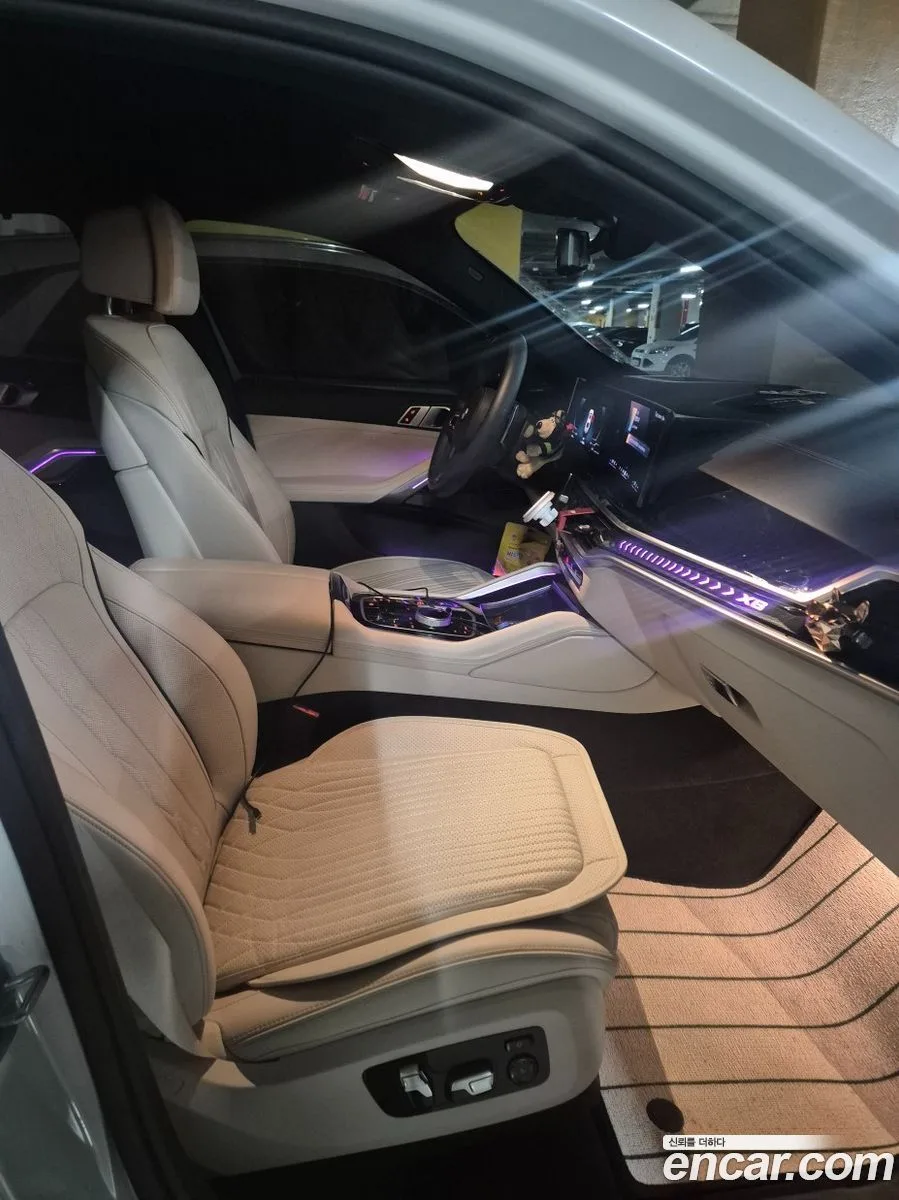 BMW X6 xDrive40i M 2025 — фото 1, купить с доставкой в Москву