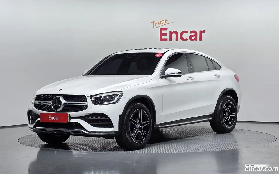Mercedes-Benz GLC-Class GLC300 4MATIC 2022 — фото 1, купить с доставкой в Москву
