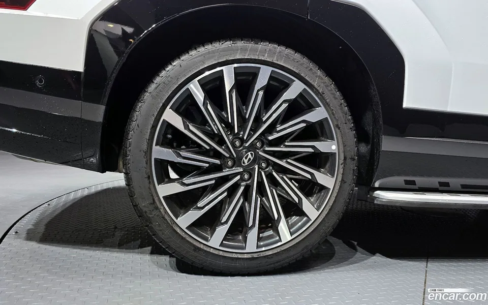 Hyundai SantaFe 2.5T 2WD 2023 — thumbnail 5