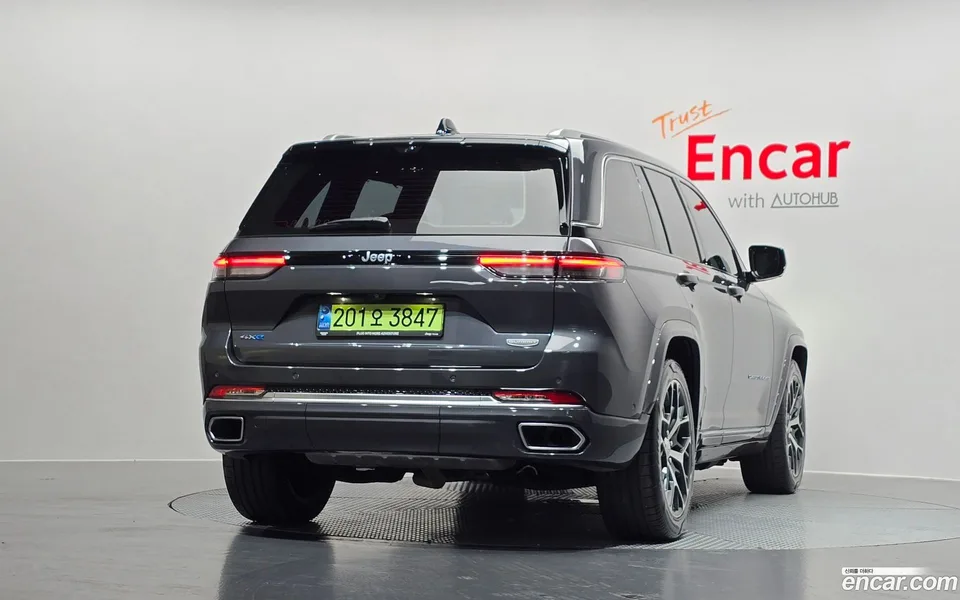 Jeep Grand Cherokee 4xe 2023 — миниатюра 4
