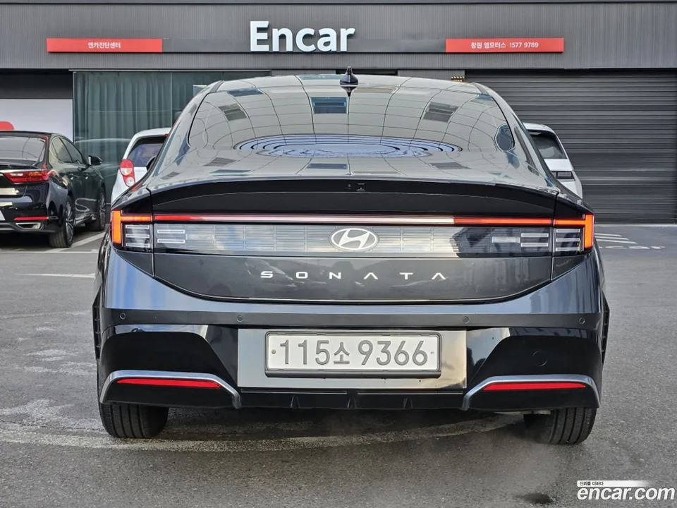 Hyundai Sonata The Edge Hybrid 2024 — миниатюра 3