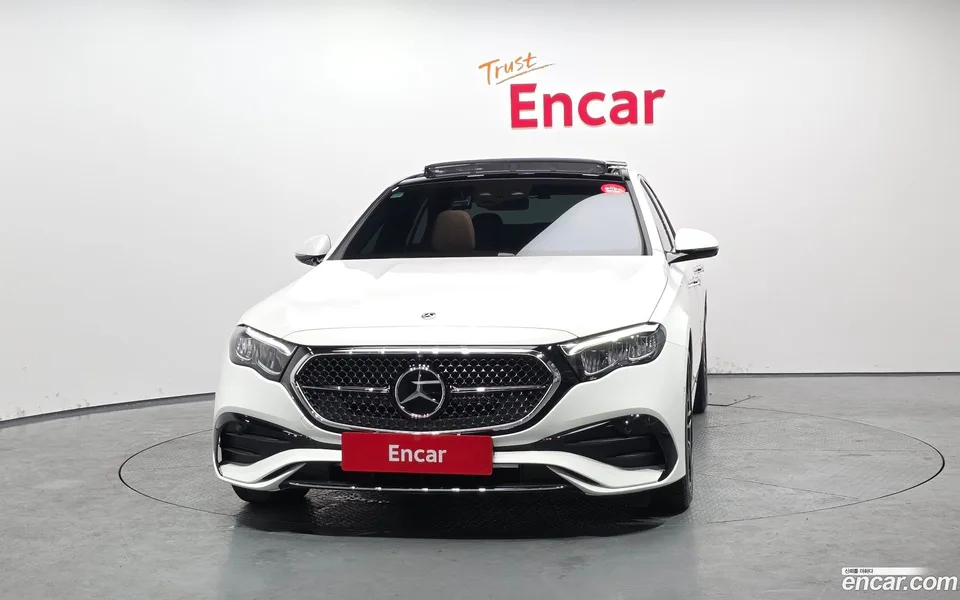 Mercedes-Benz E-Class E200 AMG Line 2025 — миниатюра 3