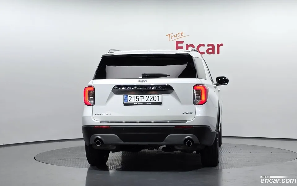 Ford Explorer 2.3 4WD 2023 — миниатюра 4