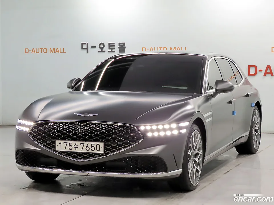 Genesis G90 3.5 e-S/C AWD 2025 — фото 1, купить с доставкой в Москву