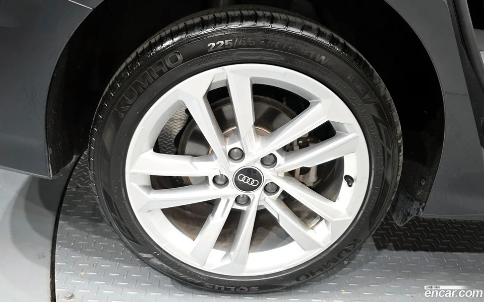 Audi A3 (8Y) 40 TFSI 2022 — миниатюра 2