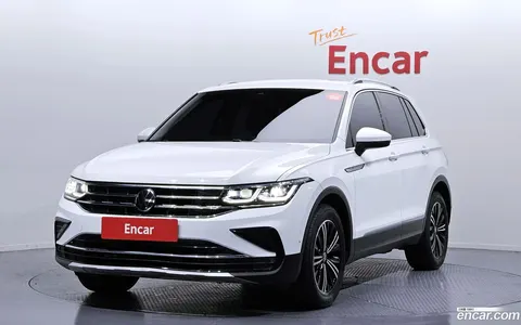 Volkswagen Tiguan 2023 buy in Moscow