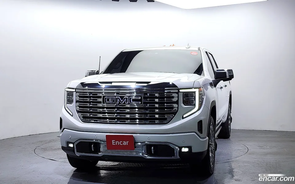 GMC Sierra -X 2023 — миниатюра 3