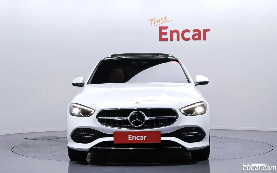 Mercedes-Benz C-Class C300 4MATIC 2023 — миниатюра 3