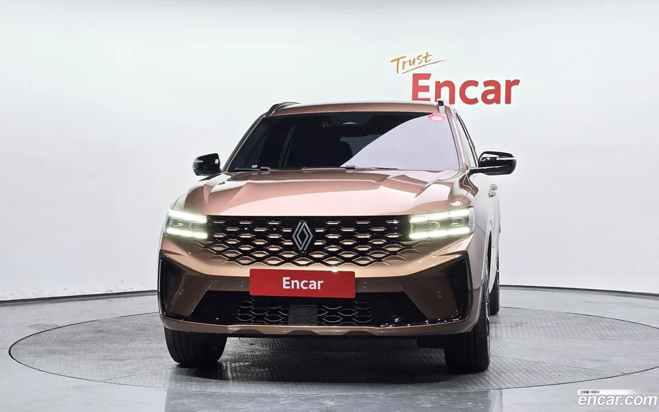 Renault Samsung Grand Koleos 1.5 E-TECH 2WD 2024 — миниатюра 3