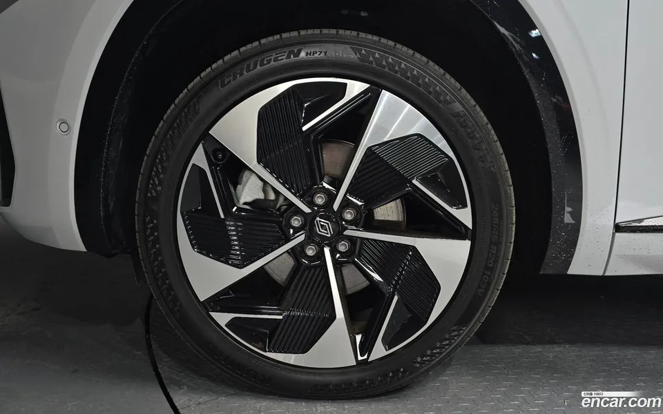 Renault Samsung Grand Koleos 1.5 E-TECH 2WD 2024 — миниатюра 2