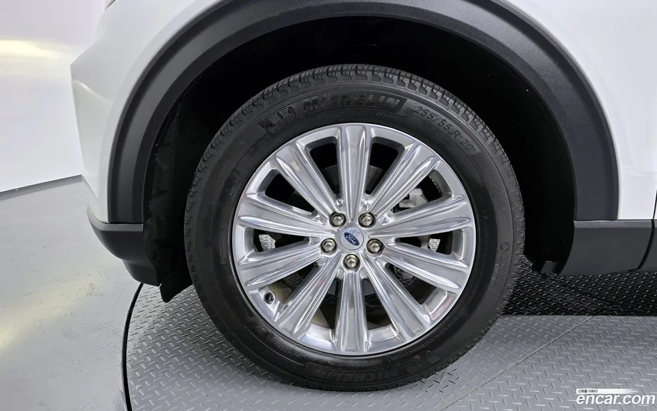 Ford Explorer 2.3 4WD 2023 — миниатюра 5