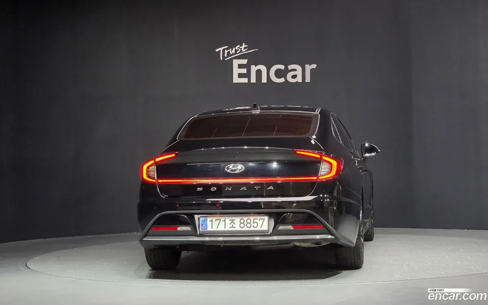 Hyundai Sonata Hybrid 2023 — миниатюра 4
