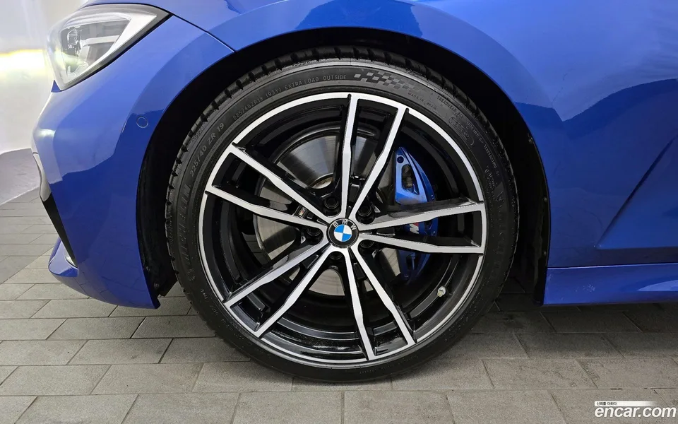 BMW 3 Series 320d M 2022 — миниатюра 2
