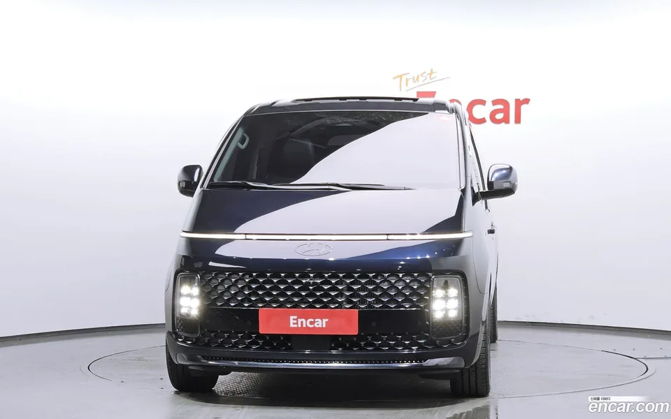 Hyundai Staria 4WD 9 2024 — миниатюра 3