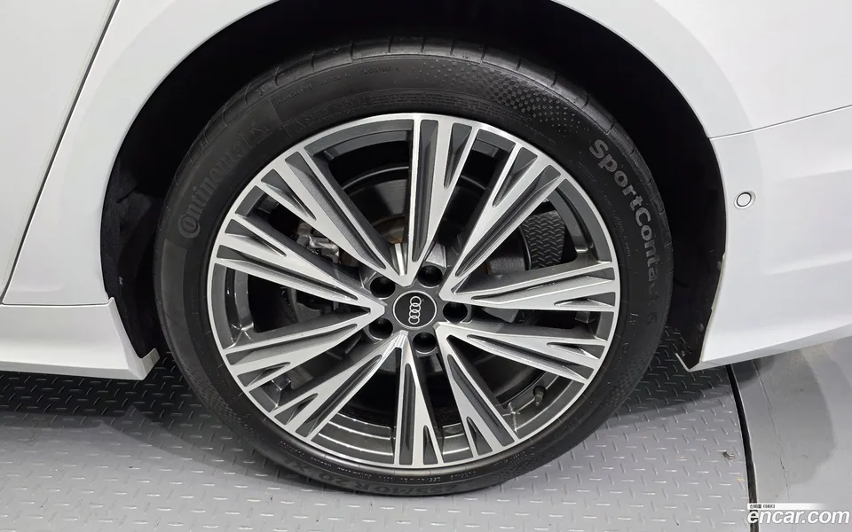 Audi A6 45 TFSI 2023 — миниатюра 2