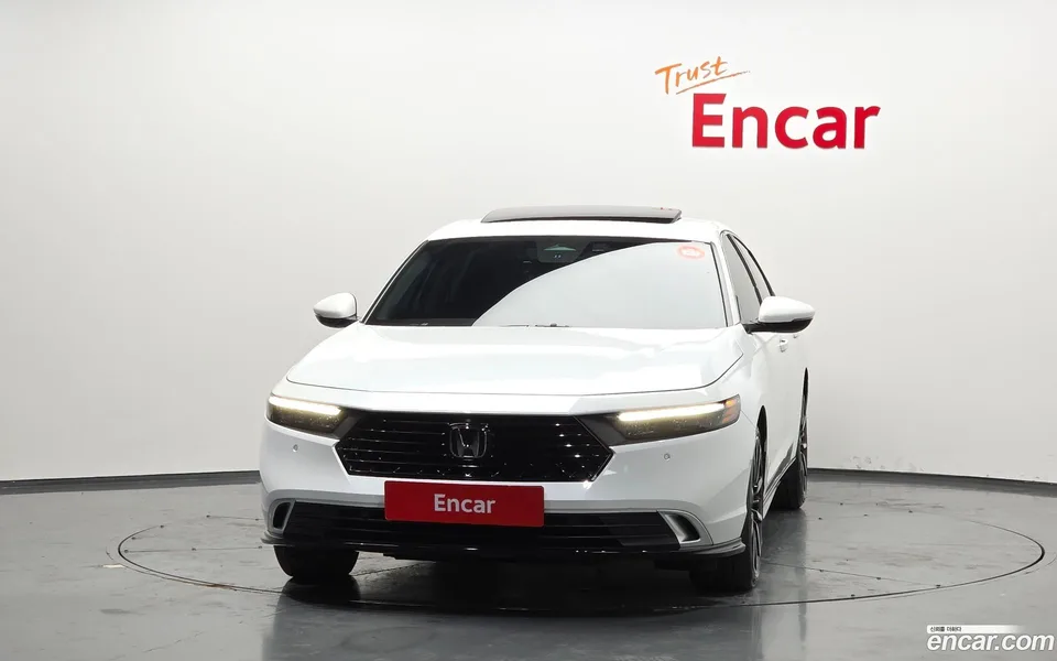 Honda Accord 2.0 2023 — миниатюра 3