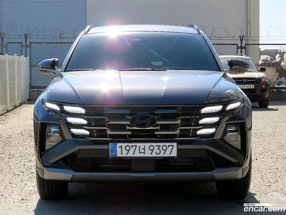 Hyundai Tucson NX4 1.6 2WD 2024 — фото 1, купить с доставкой в Москву