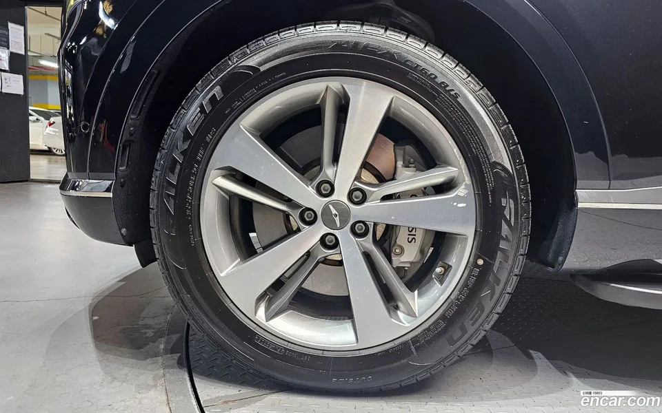 Genesis GV80 2.5T AWD 2023 — миниатюра 2