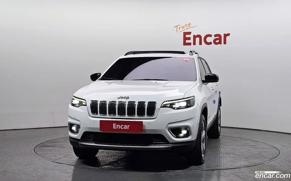 Jeep Cherokee 2.4 AWD 2022 — миниатюра 3