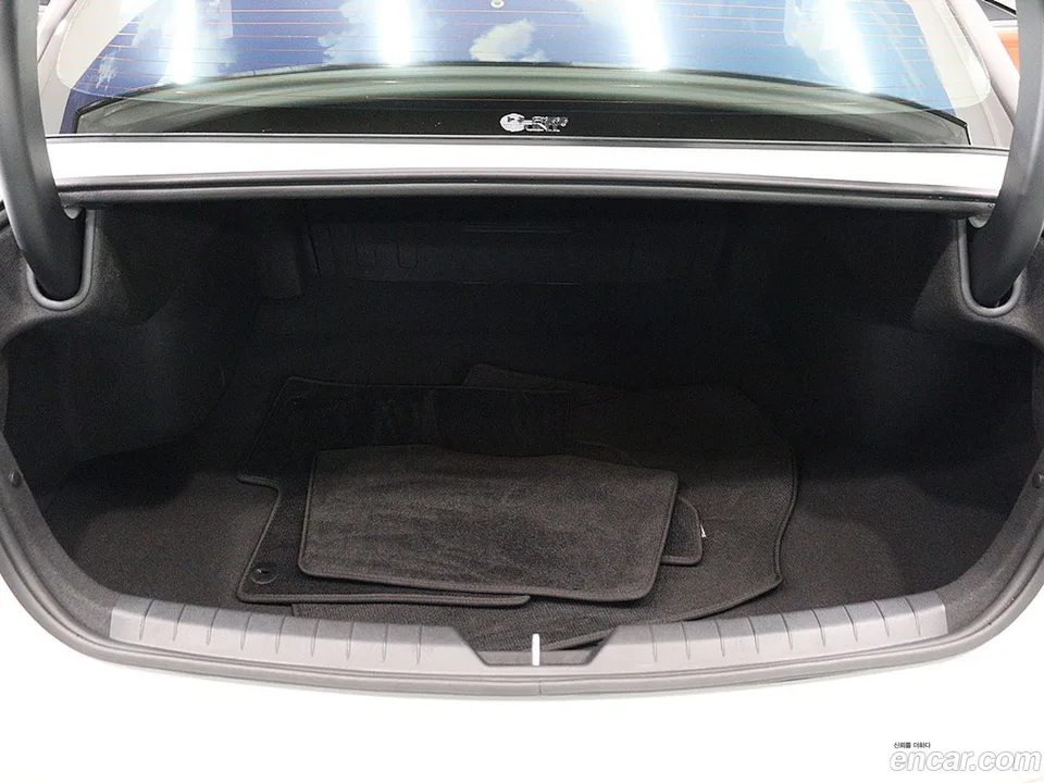Kia K5 1.6 2025 — thumbnail 5
