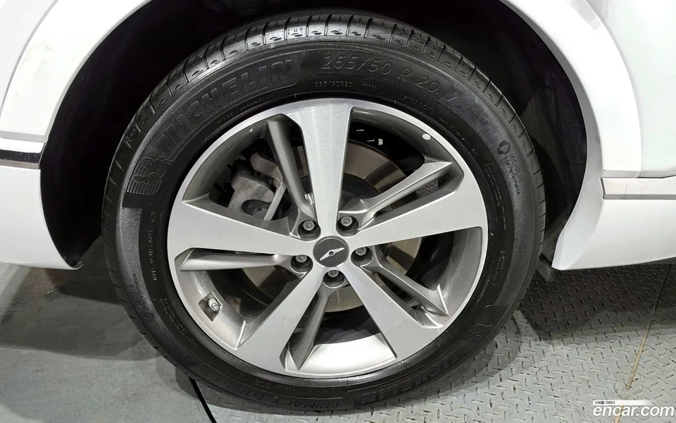 Genesis GV80 3.0 AWD 2022 — миниатюра 2