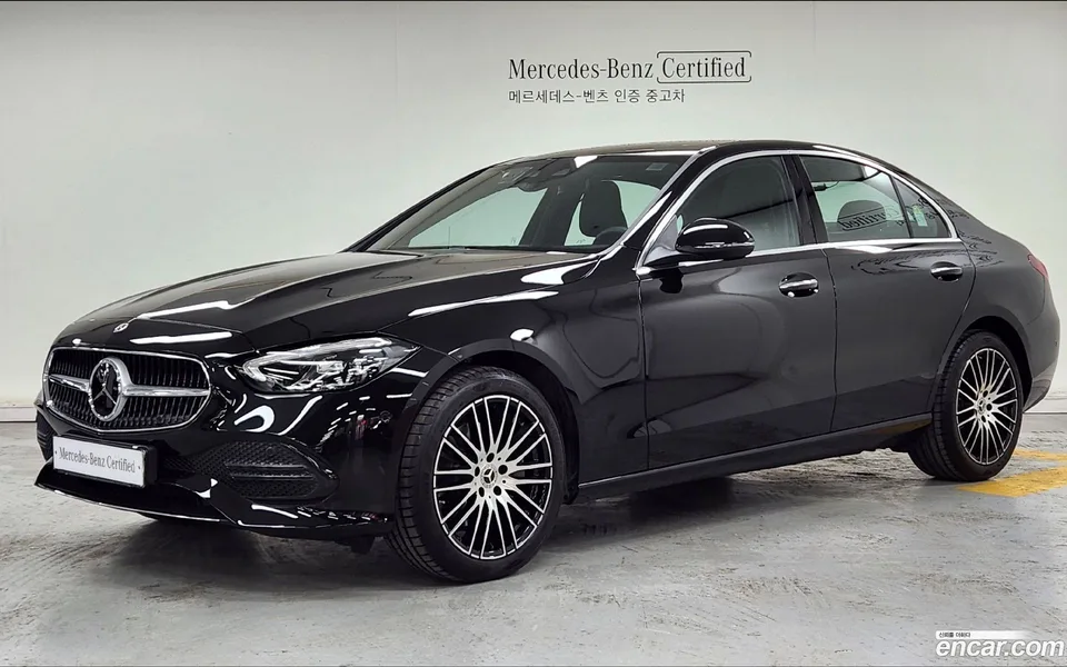 Mercedes-Benz C-Class 2025