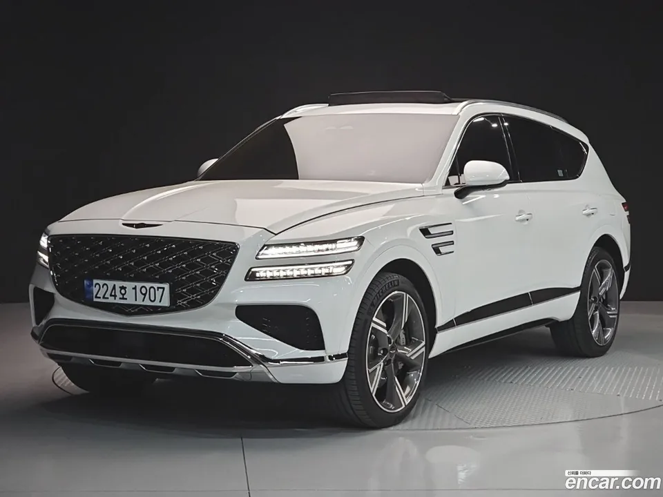 Genesis GV80 2.5T AWD 2024 — фото 1, купить с доставкой в Москву