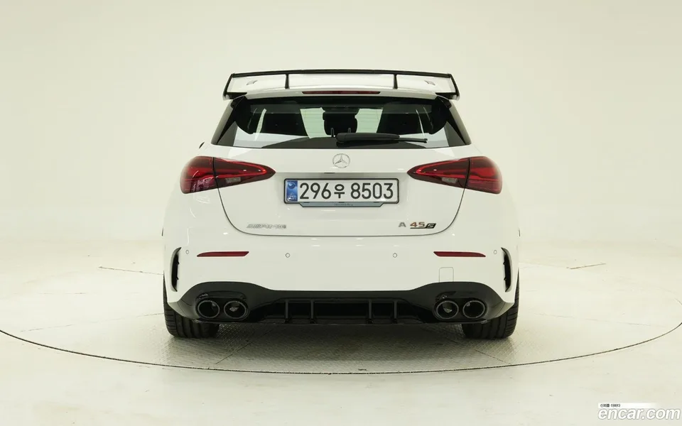Mercedes-Benz A-Class AMG A45 S 4MATIC+ 2025 — миниатюра 3