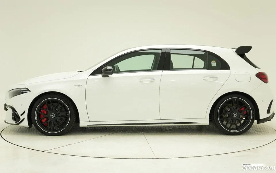 Mercedes-Benz A-Class AMG A45 S 4MATIC+ 2025 — миниатюра 4