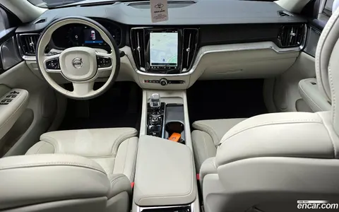Volvo S60 2023 buy in Moscow