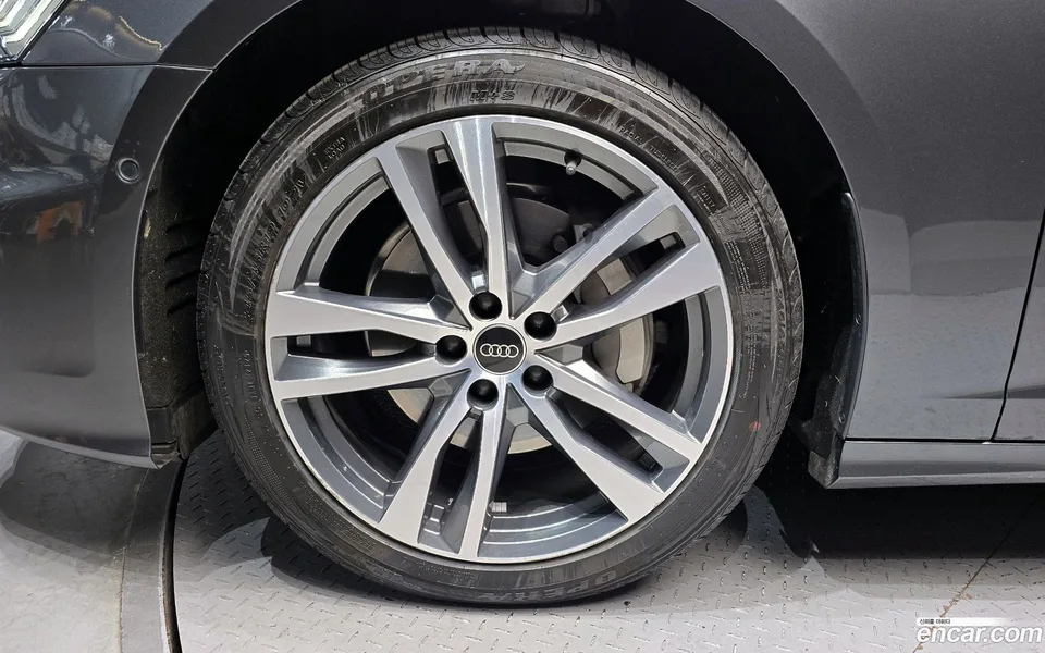 Audi A6 45 TFSI 2023 — миниатюра 2