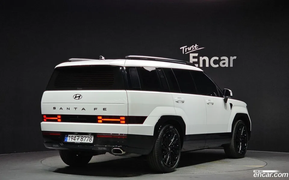 Hyundai SantaFe 2.5T 2WD 2024 — миниатюра 2