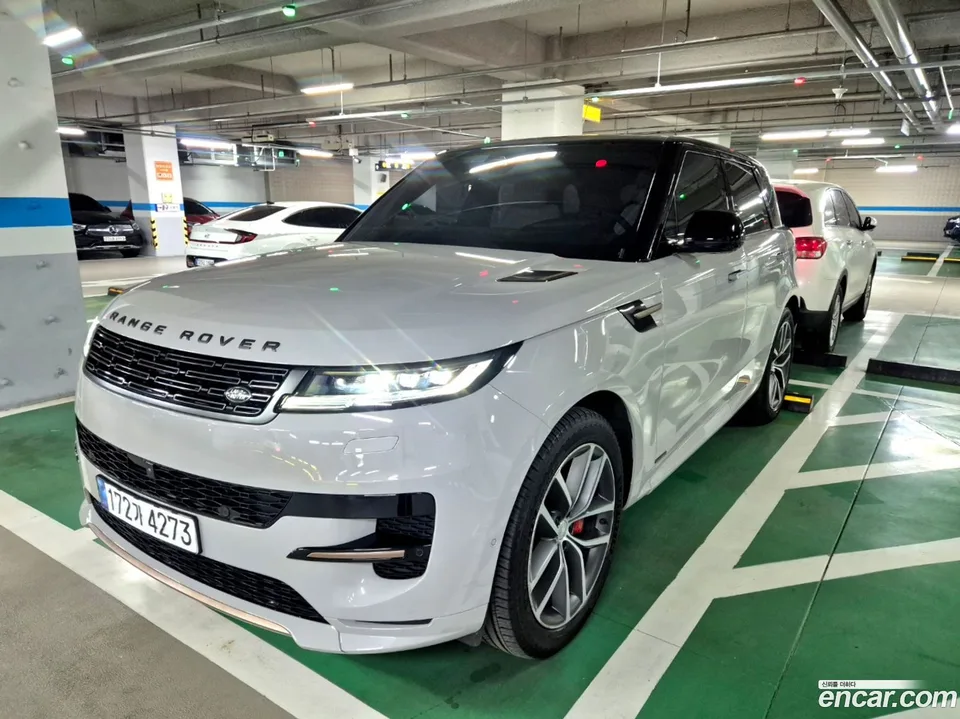 Land Rover Range Rover Sport P400 AB 2024 — фото 1, купить с доставкой в Москву