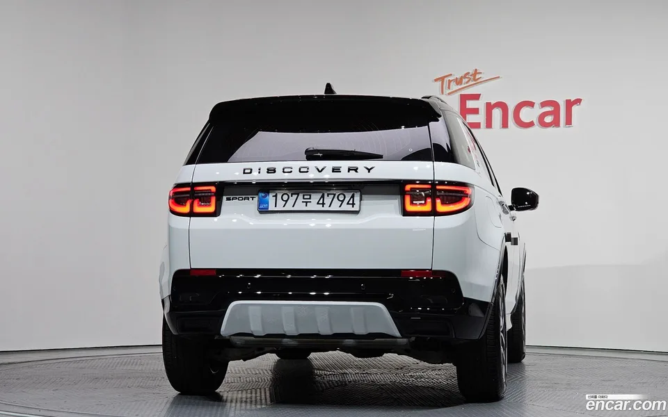 Land Rover Discovery Sport P250 SE 2025 — миниатюра 4