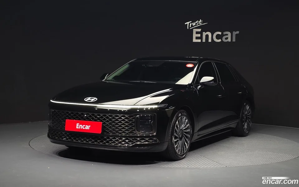 Hyundai Grandeur Hybrid 2023 — фото 1, купить с доставкой в Москву
