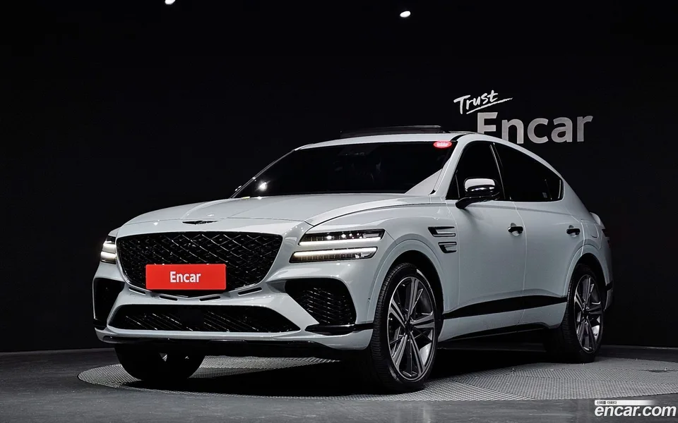 Genesis GV80 Coupe 2.5T AWD 2023 — фото 1, купить с доставкой в Москву