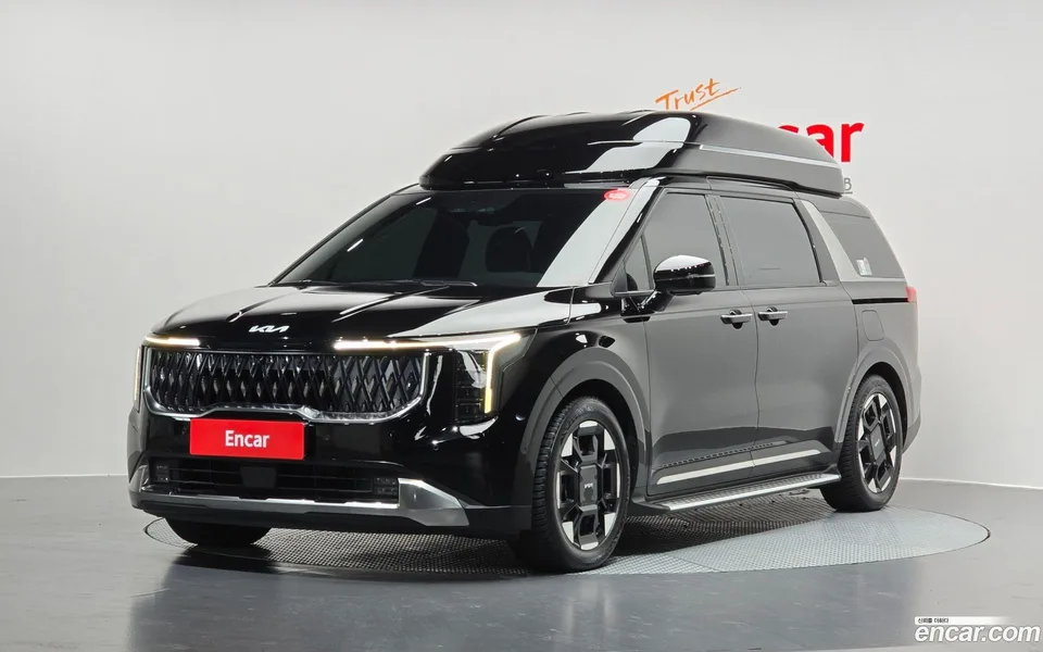 Kia Carnival 9 2024 — фото 1, купить с доставкой в Москву