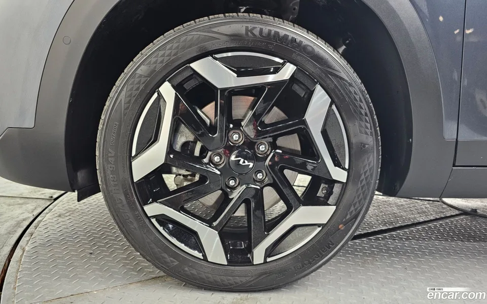 Kia Seltos 1.6 2WD 2024 — миниатюра 2