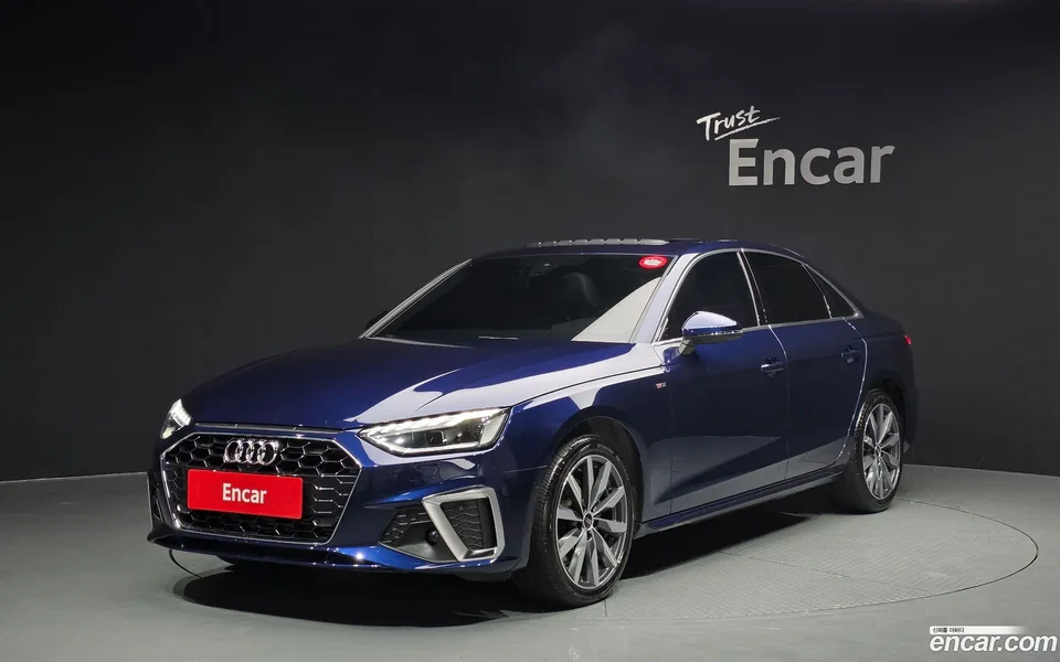 Audi A4 40 TFSI 2023 — фото 1, купить с доставкой в Москву