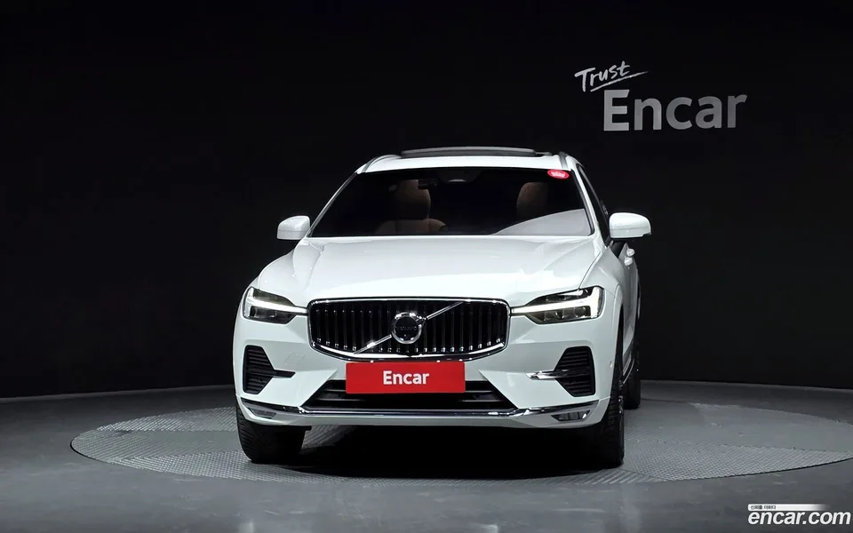 Volvo XC60 B5 2022 — миниатюра 3