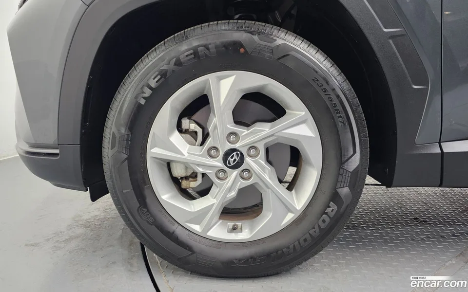 Hyundai Tucson 1.6 2WD 2022 — миниатюра 2
