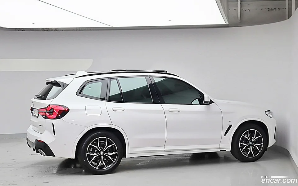 BMW X3 xDrive 20i M 2022 — миниатюра 4