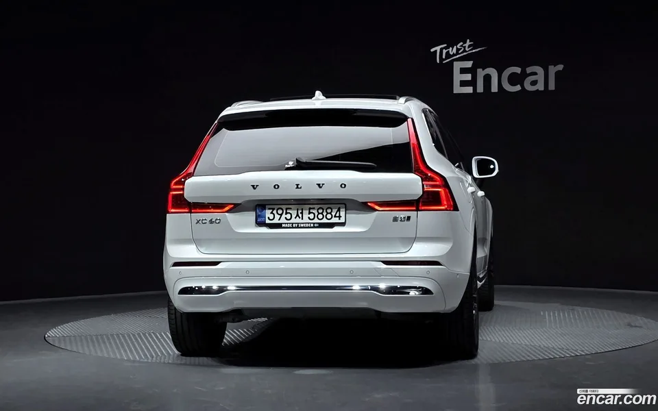 Volvo XC60 B5 2022 — миниатюра 4