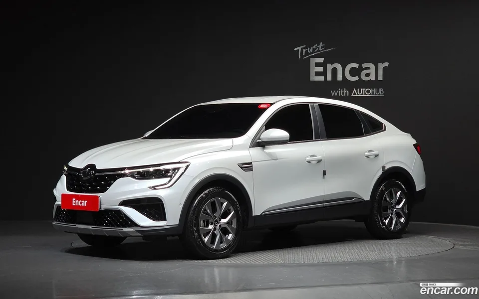 Renault Samsung XM3 (Arkana) 1.6 E-TECH RE 2023 — фото 1, купить с доставкой в Москву