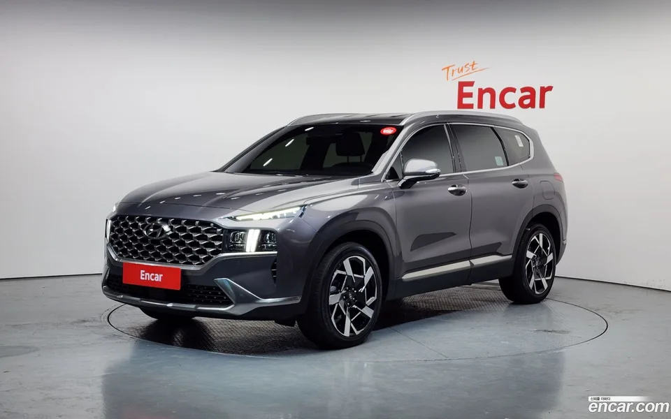Hyundai SantaFe 2.2 4WD 2023 — фото 1, купить с доставкой в Москву