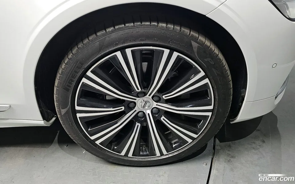 Volvo S90 B5 2024 — миниатюра 2