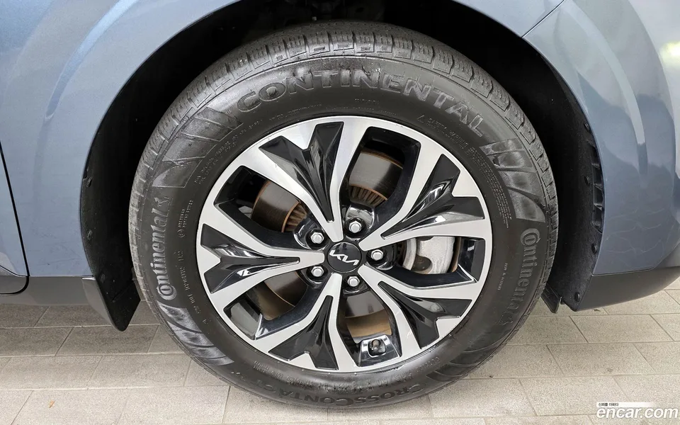 Kia Carnival 11 2022 — миниатюра 5