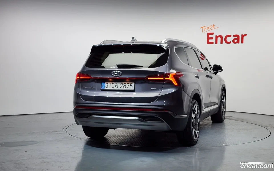 Hyundai SantaFe 2.2 4WD 2023 — миниатюра 4